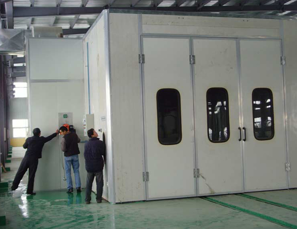 Industrial paint room